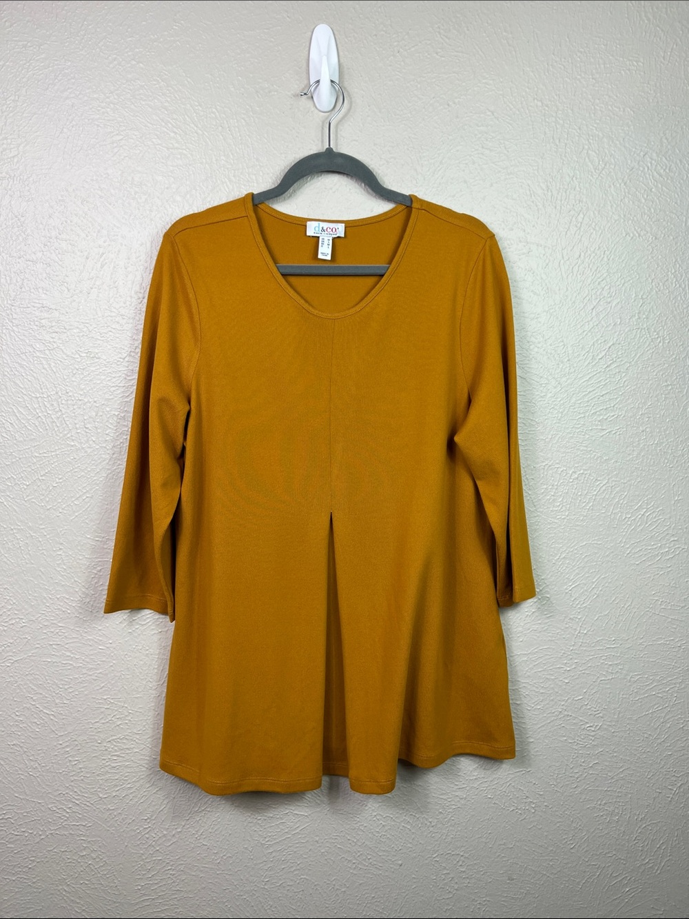 Denim & Co Heavenly Jersey Round Neck Pleated Front Harvest Gold Tunic Medium